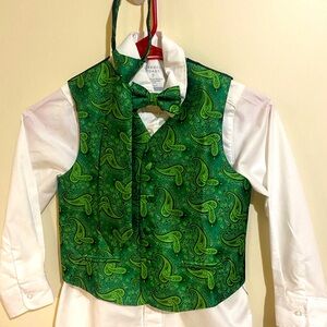 Boys Sz 7 French Toast Shirt w/Gioberti Size 6/7 Green Vest with Bow Tie & Tie